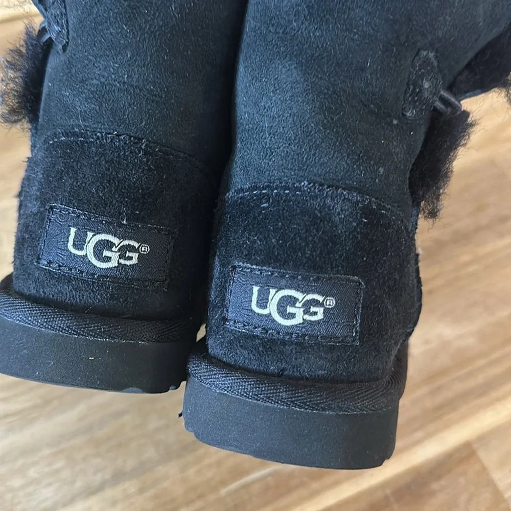 UGG Baiey Botton II boots